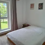 Apartment Coresi 3 *