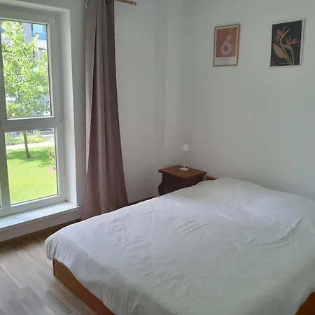 Apartment Coresi 3 *