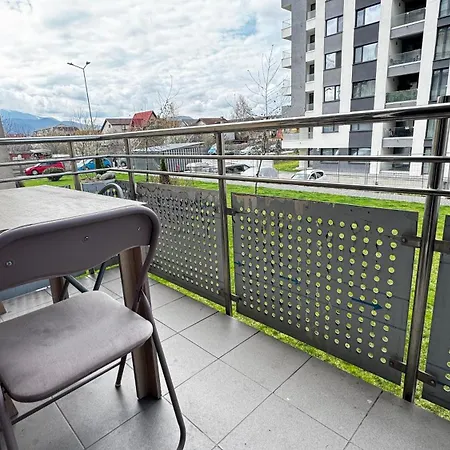 Coresi 3 * Брашов