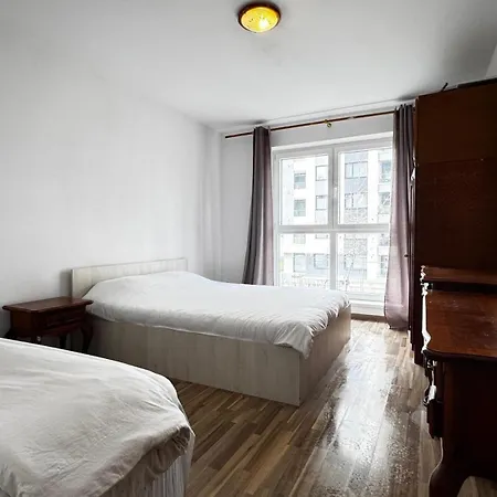 Coresi 3 בראשוב